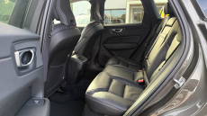 Volvo Xc60 2.0 B5P [250] Inscription Pro 5dr AWD Geartronic Petrol Estate